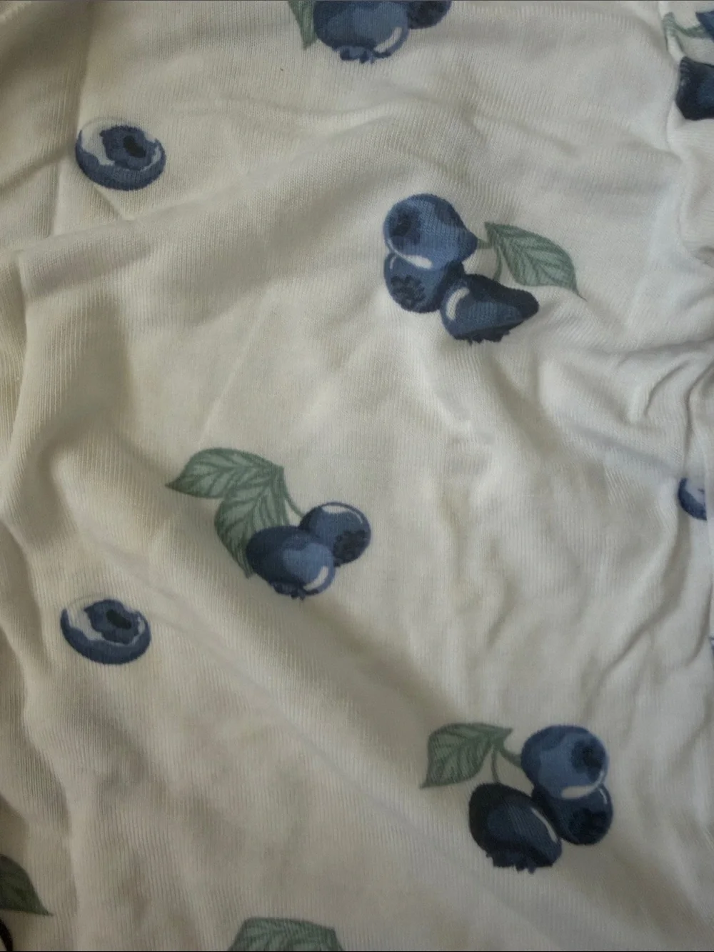 Kyte Baby Kids Strawberry & Blueberry Print Pajama Set - White